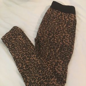 Cheetah print leggings