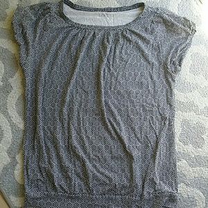 Loft top with lightly puffed sleeves.  Sz L