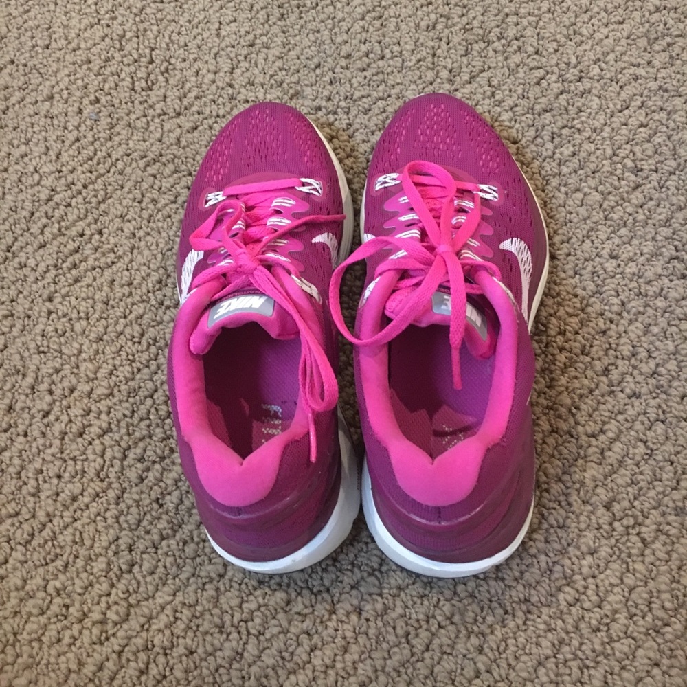 Nike shoes