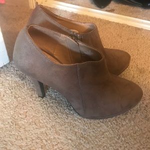 Toupe Ankle Bootie