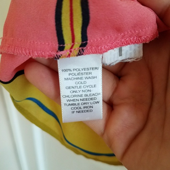 LOFT Summer Blouse - Picture 4 of 4