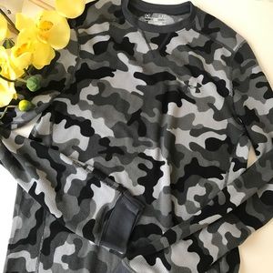 Men's camo under armour Long Sleeved Tee Sz S
