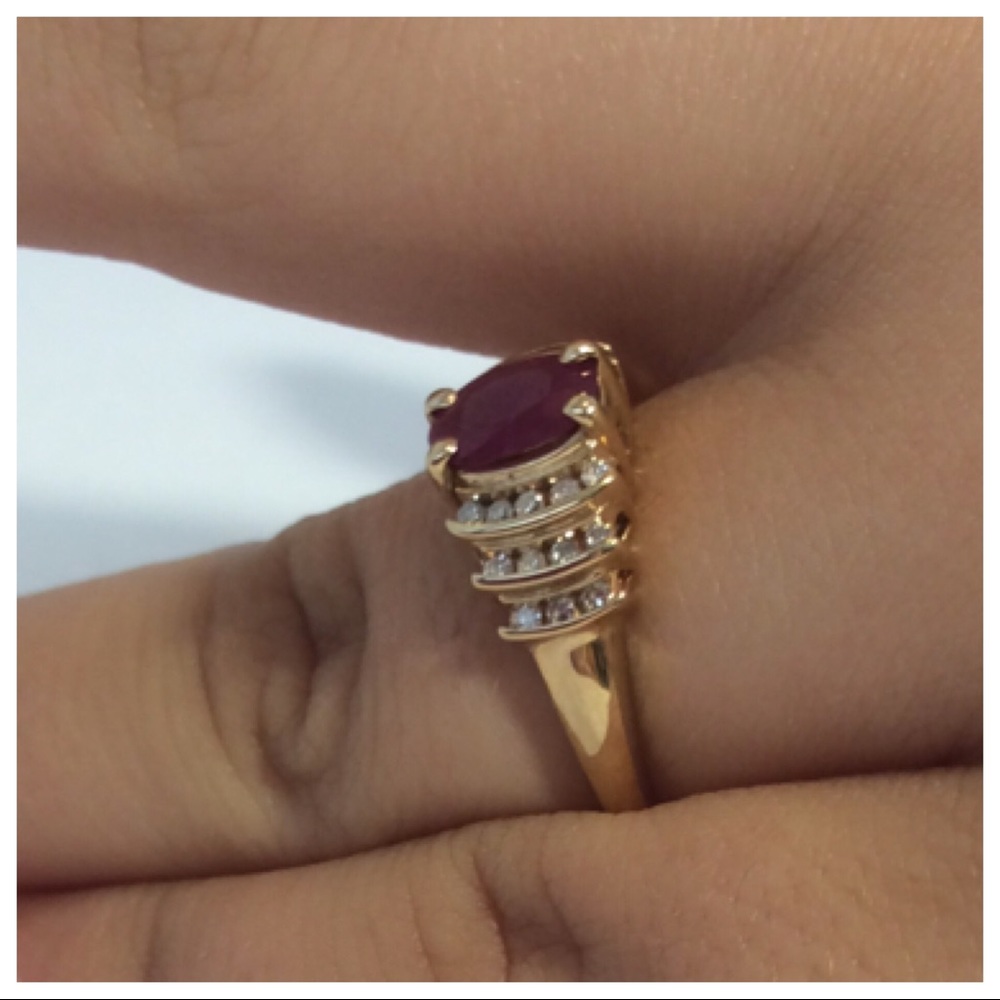 Ruby and Diamond Ring - Picture 3 of 8
