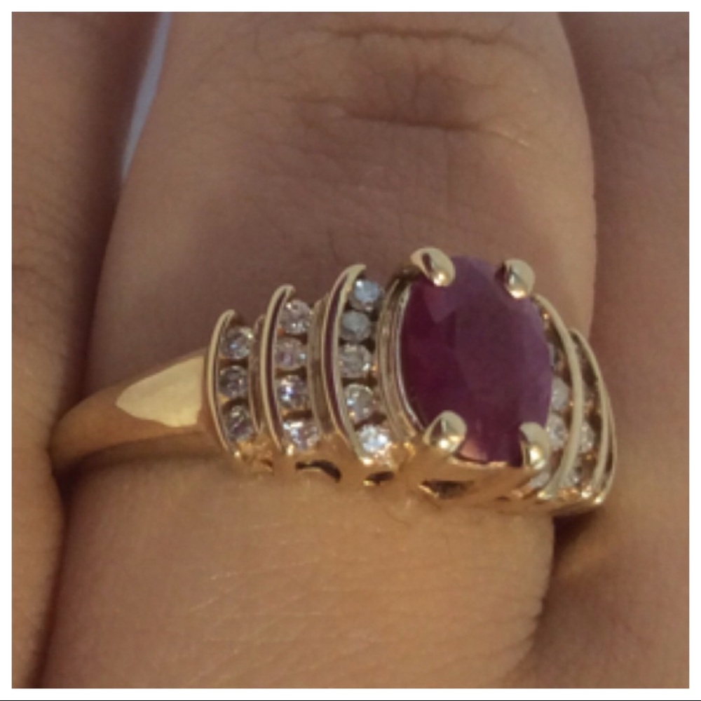 Ruby and Diamond Ring - Picture 5 of 8