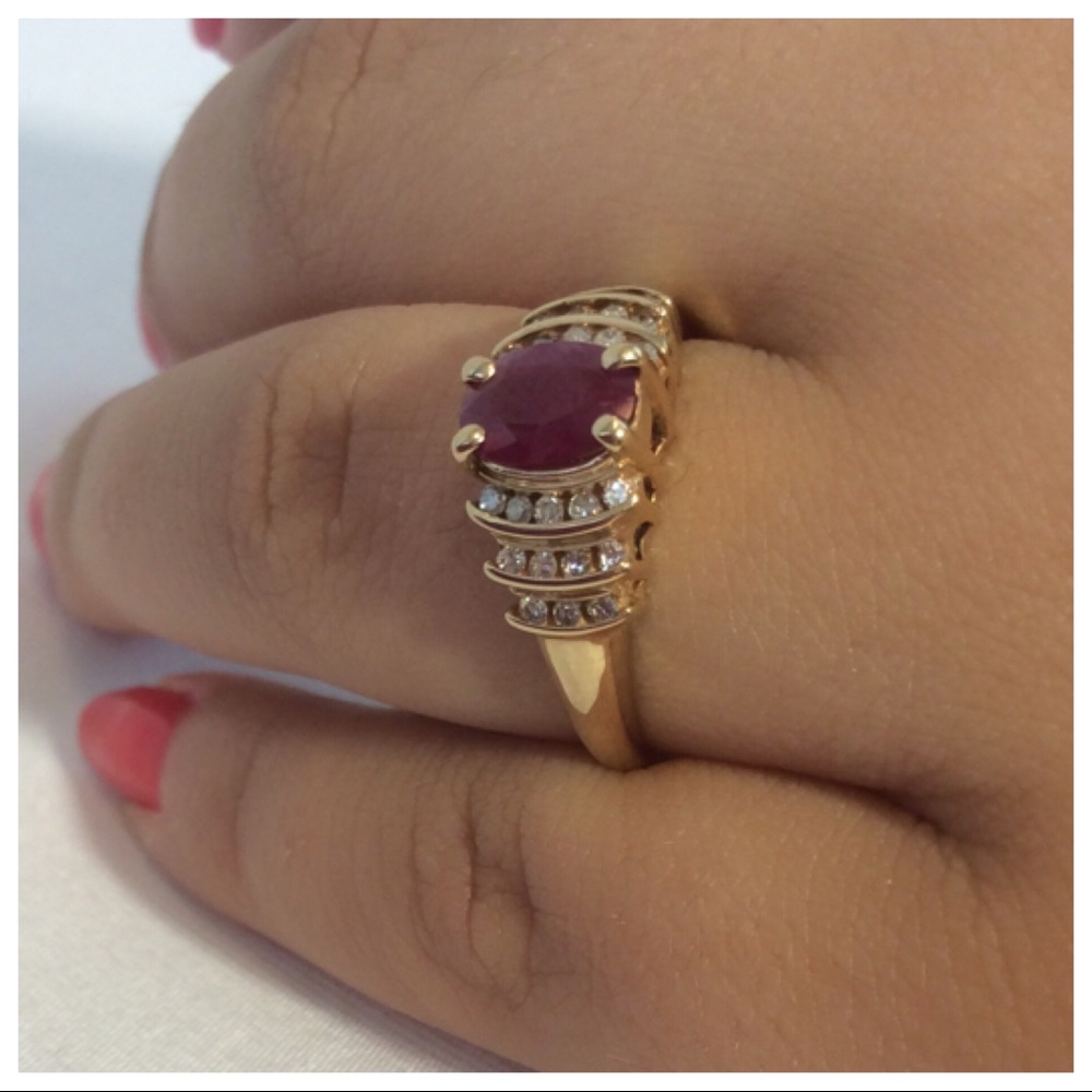 Ruby and Diamond Ring - Picture 4 of 8
