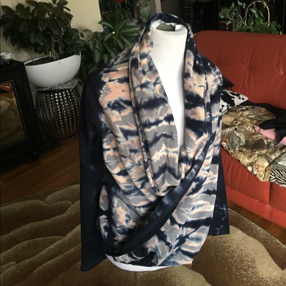 Brand new sweater by Young Fabulous & Broke,size M - Picture 5 of 11