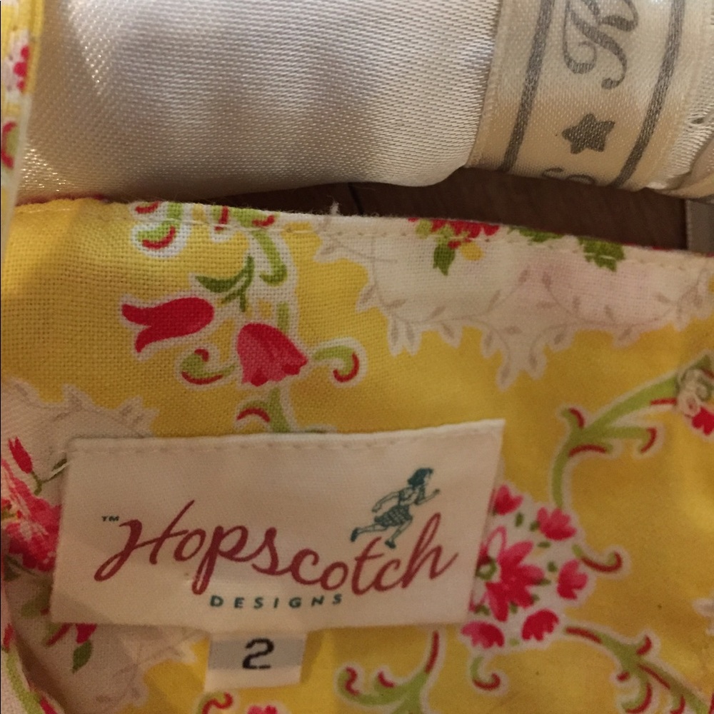 Ultimate girlie dress for you little princess 2T - Picture 4 of 5