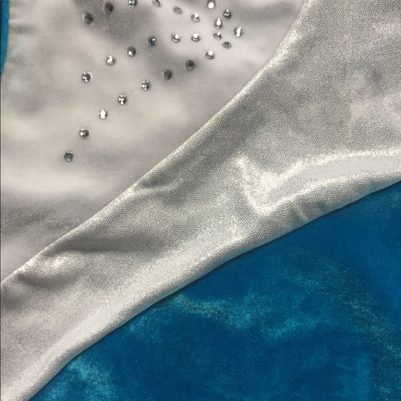 Gymnastics leotard - Picture 2 of 4