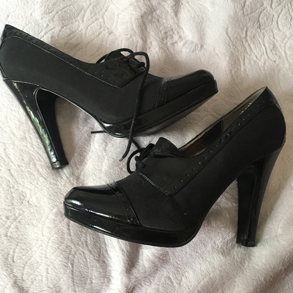 Steve Madden heeled oxfords
