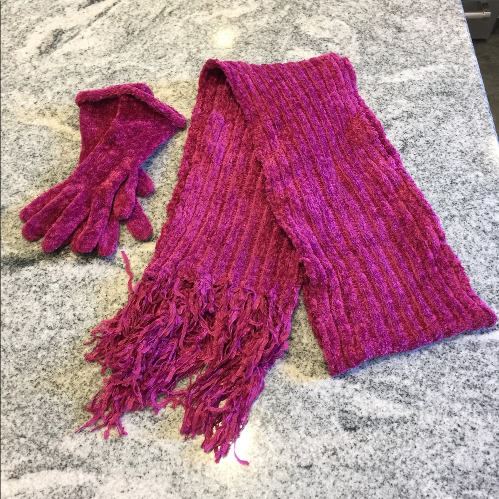 Ultra Soft Magenta Scarf and Gloves
