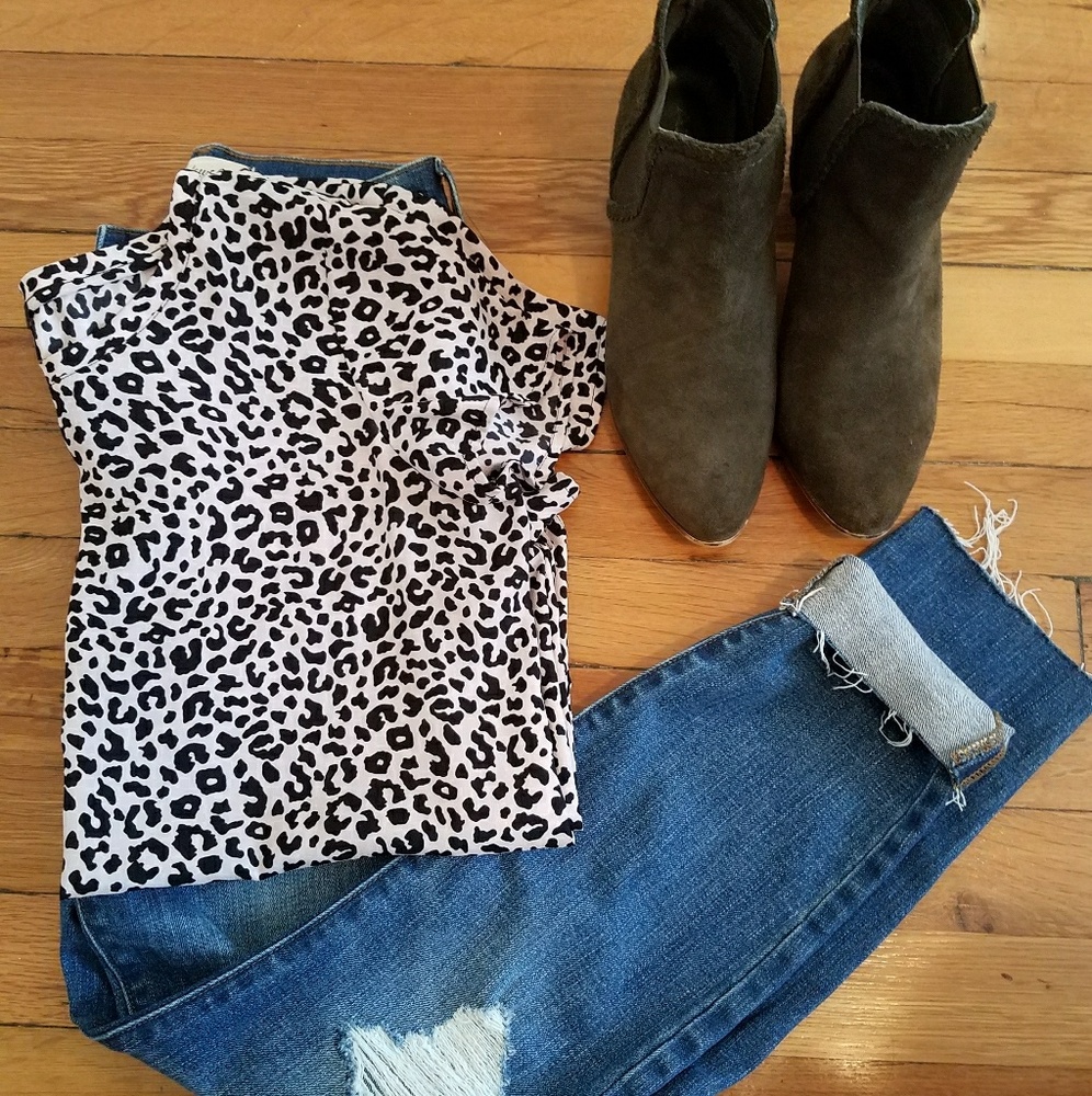 ANN TAYLOR Blouse