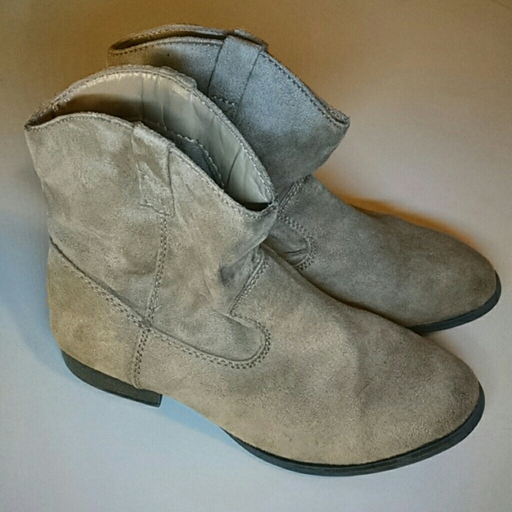 Tan Suede Girls Cowboy Boots