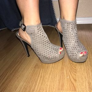 Jessica Simpson Heels