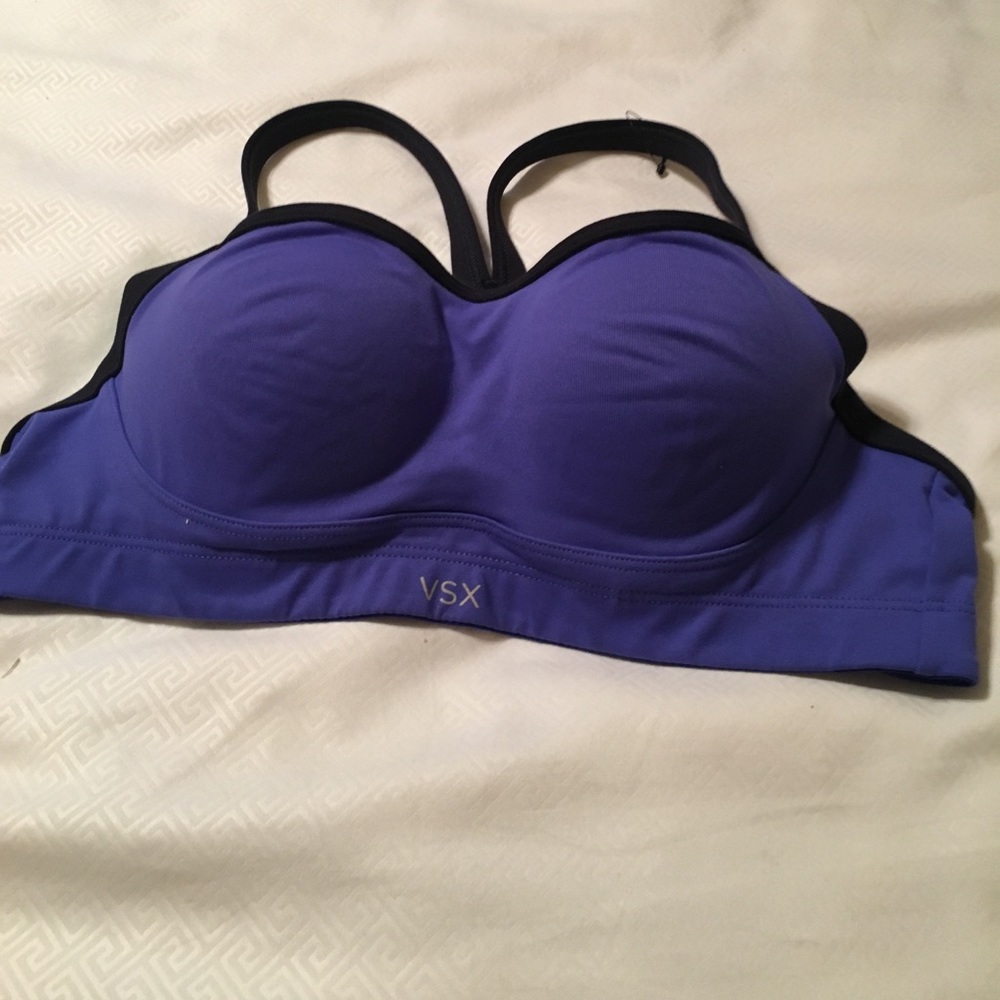 Victoria's Secret sports Bra