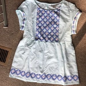 Vineyard Vines Embroidered top