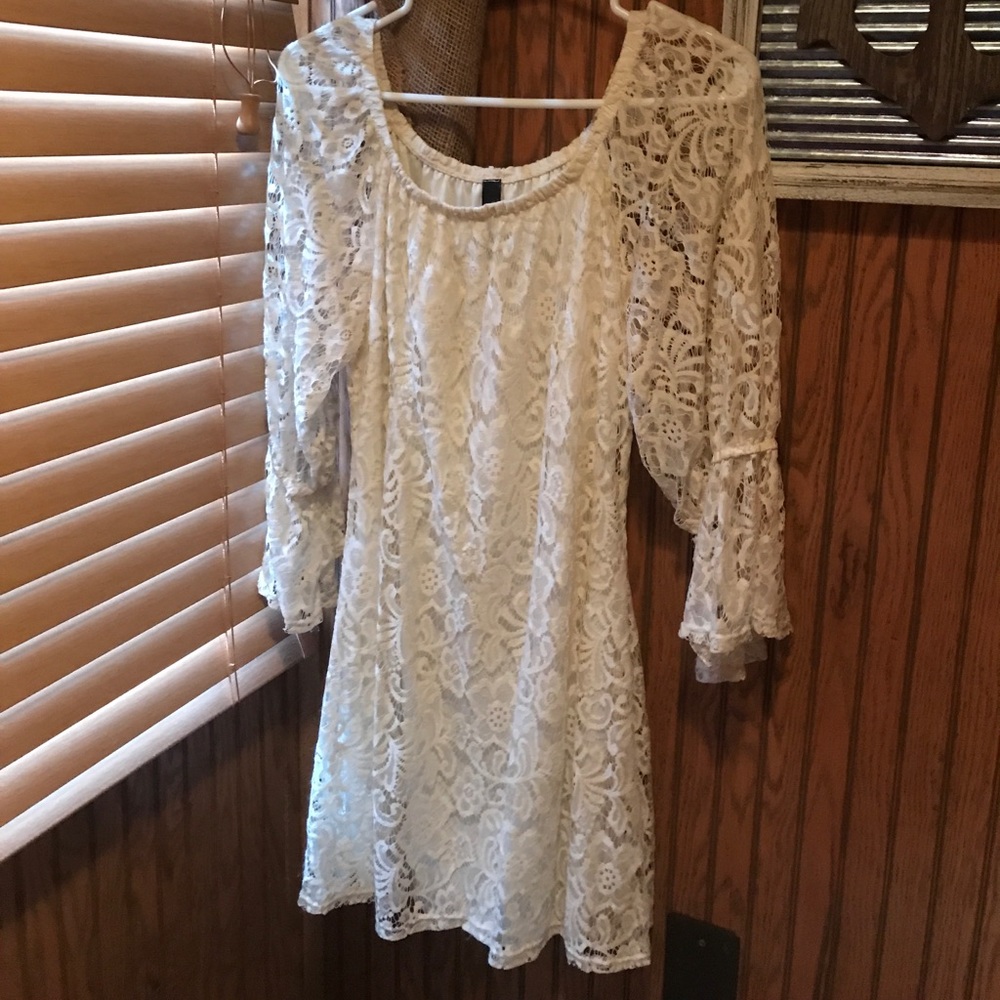 Ivory Lace Top/dress