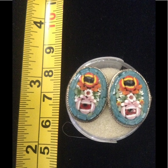 Micro-Mosaic Screw Earring - Picture 1 of 4