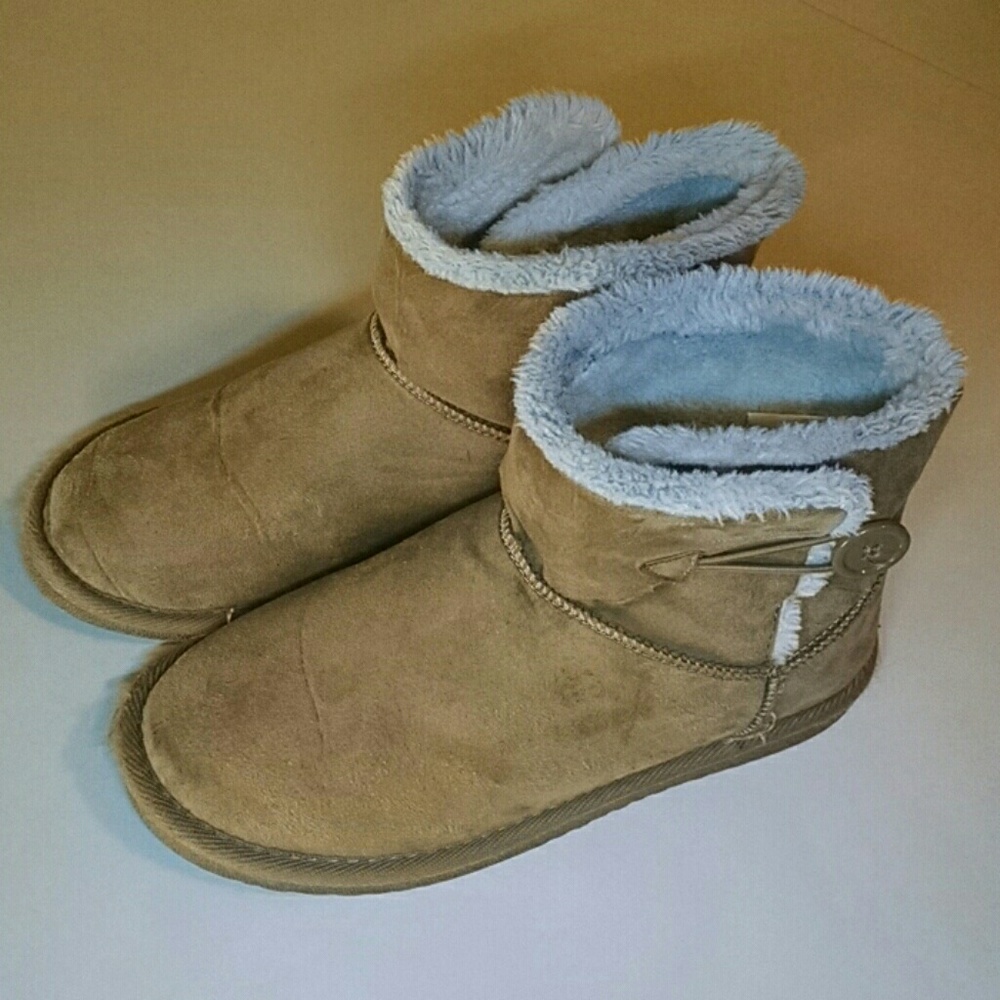 Girls tan leather suede fur lined boots