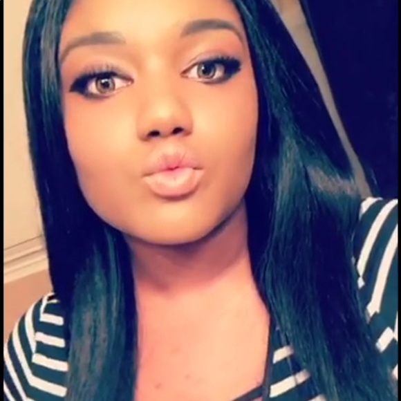 Meet your Posher, Essance - Picture 2 of 4