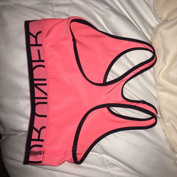 Reversible Under Armor Sports Bra - Picture 4 of 4