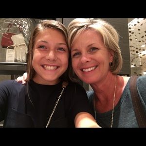 Meet your Posher, Allison