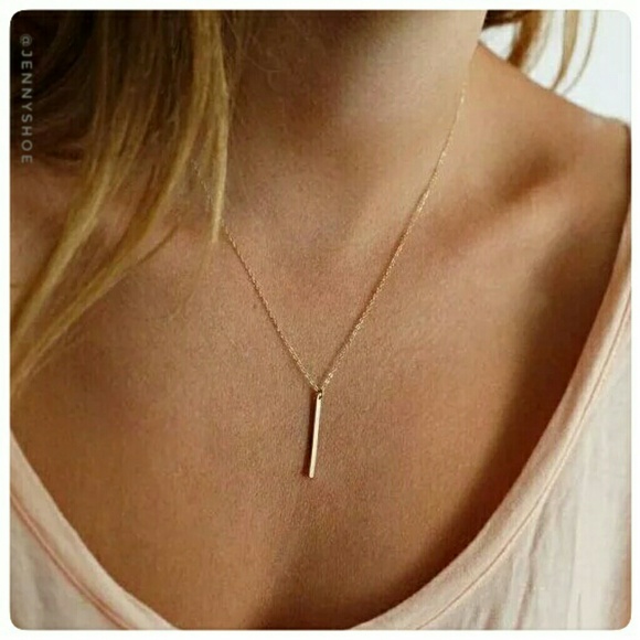 Gold Tone Bar Necklace - Picture 4 of 4