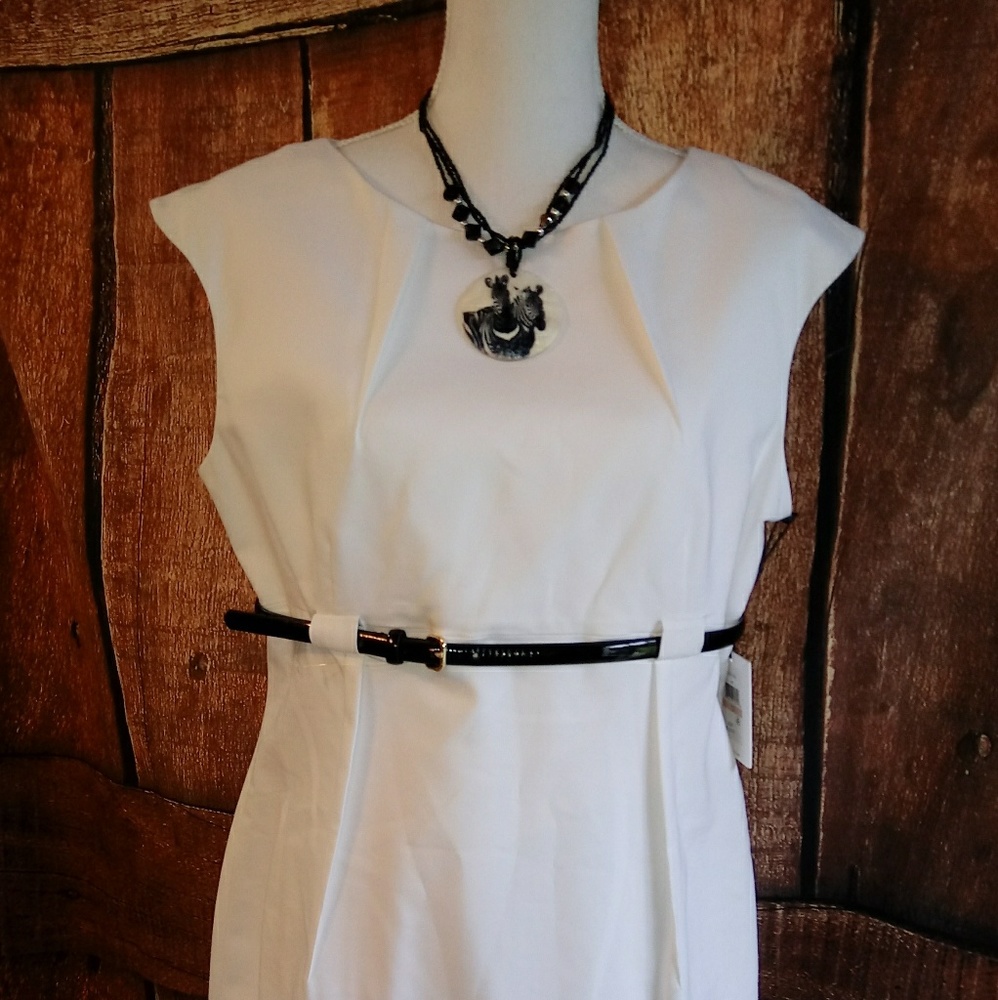NWT CALVIN KLEIN WHITE DRESS W/BELT AND NECKLACE