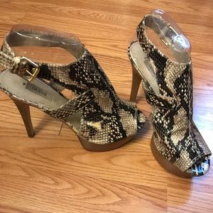 Guess snakeskin heels