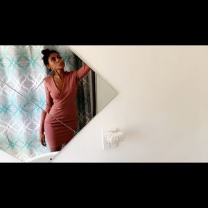 Missguided Ribbed Wrap dress in dusky pink