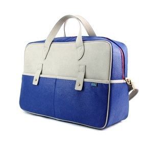 (New) Mad Rabbit Kicking Tiger -Martin Travel Bag