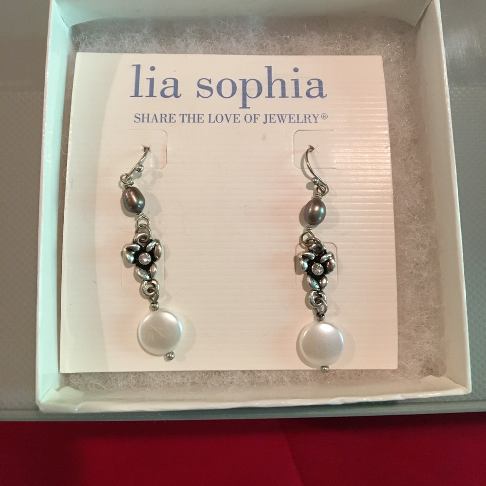 Lia Sophia Earrings