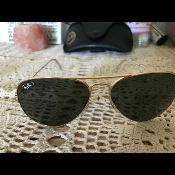 Ray-Ban Aviator Polarized - Picture 2 of 5