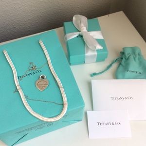 RETURN TO TIFFANY® HEART TAG PENDANT