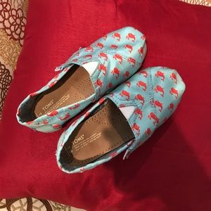 Toms Shoes
