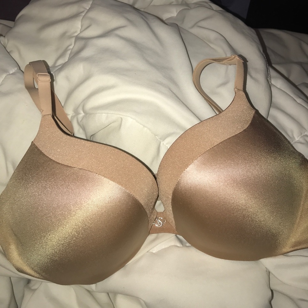 Victorias secret add 1 1/2 cups push up bra