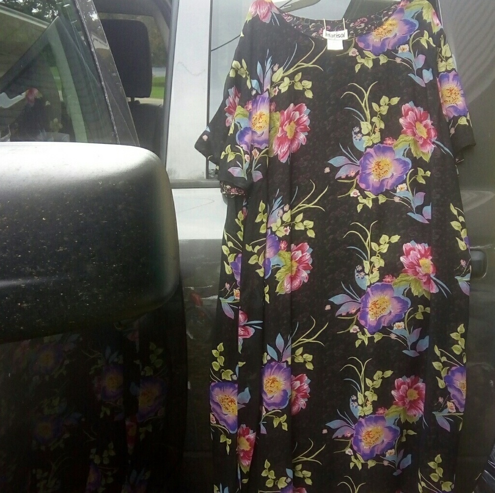 Floral Maxi Dress!