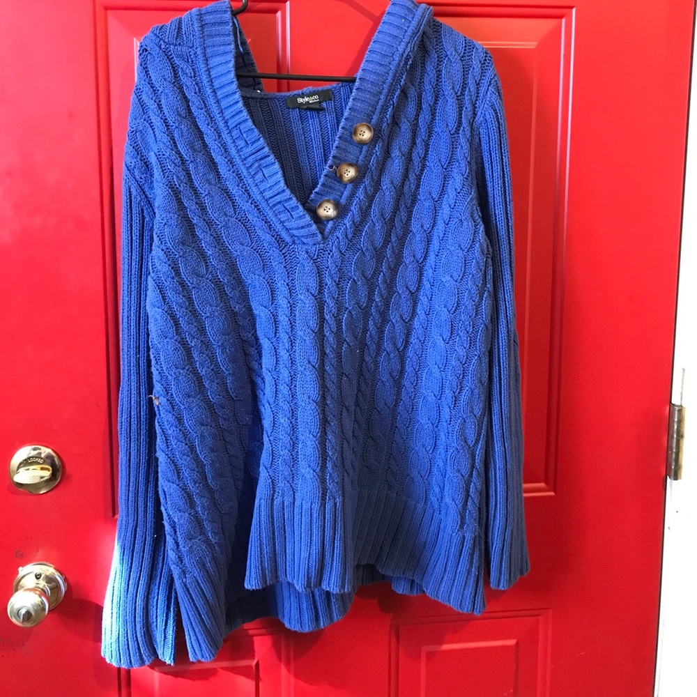 Hooded Blue Comfy Sweater