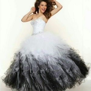 Prom/ Wedding Dress