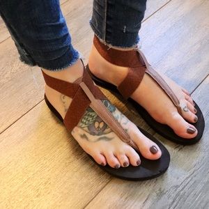 Reef "Yoga" Sandals