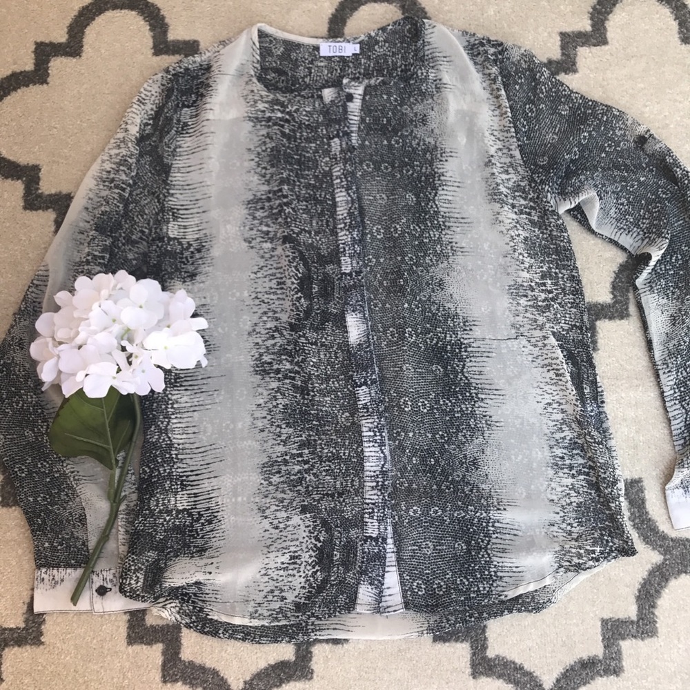 Tobi Chiffon long sleeve top