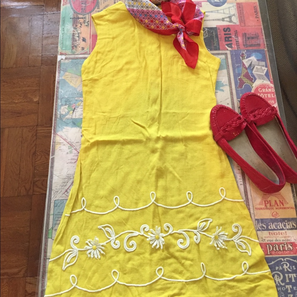 Vintage Yellow Daisy Mini Dress Gem