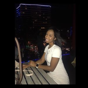 Meet your Posher, Ashleigh