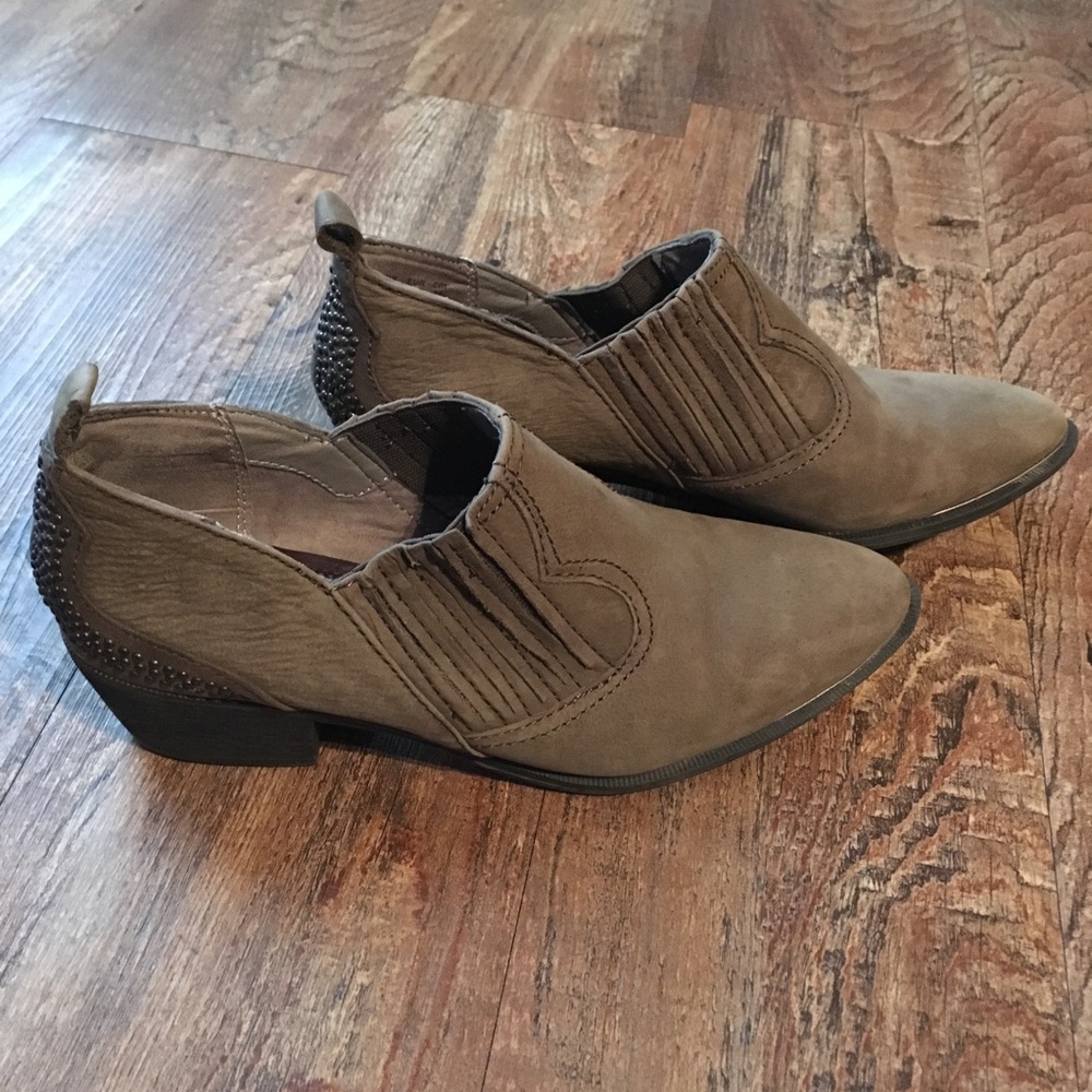 🛍👢Western, Studded Ankle Boots👢🛍