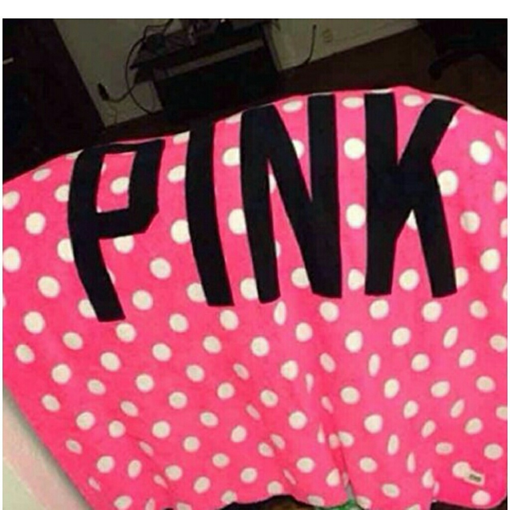 RARE/HTF PINK =WHITE POLKA DOT FLEECE BLANKET..