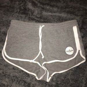 Hollister shortie