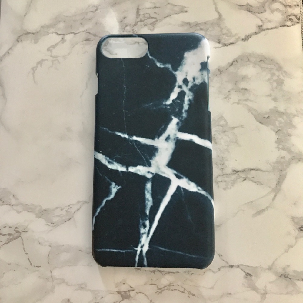 NWOT iPhone 7+ Marble, Snap-On Case