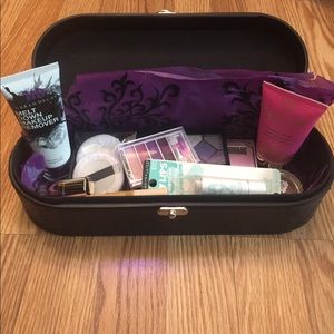 Makeup Lot and Younique Trunk