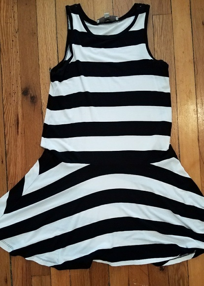 LOFT Summer Dress - Picture 1 of 6