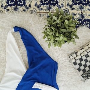 DONNA MORGAN blue and white halter dress