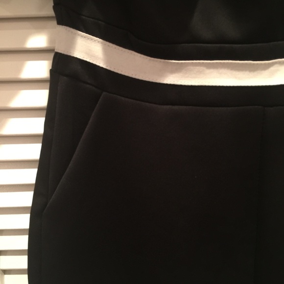 Sexy Cute Black White Romper with pockets - Picture 5 of 5